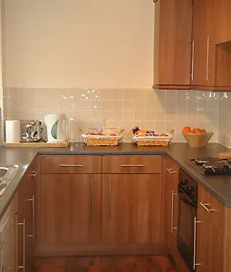 airport-apartments.hotelsin-chester.com/